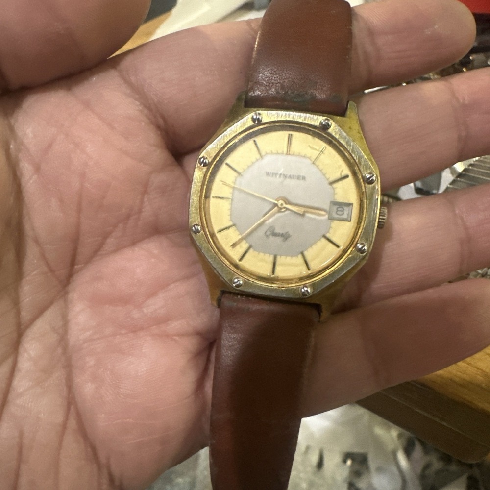 Vintage Wittnauer‎ Swiss Quartz Watch Mens 33mm Gold Tone Date Leather- Repair